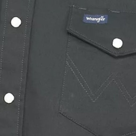 NWT - Wrangler Black Men's Cowboy Cut Long Sleeve Shirt - Size 17 1/2 (35) - Picture 2 of 4